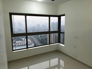 Kitchen in 2 BHK Apartment at Kalpataru Paramount, Kapur Bawdi – for Rent