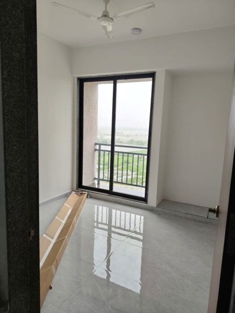 Room, dahin nagar 2 Bedroom 1300 Sq.Ft. Apartment In Dahin Nagar Surat 10556571