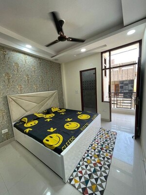 Bedroom in 3 BHK Builder Floor at Sector 22 – for Rent