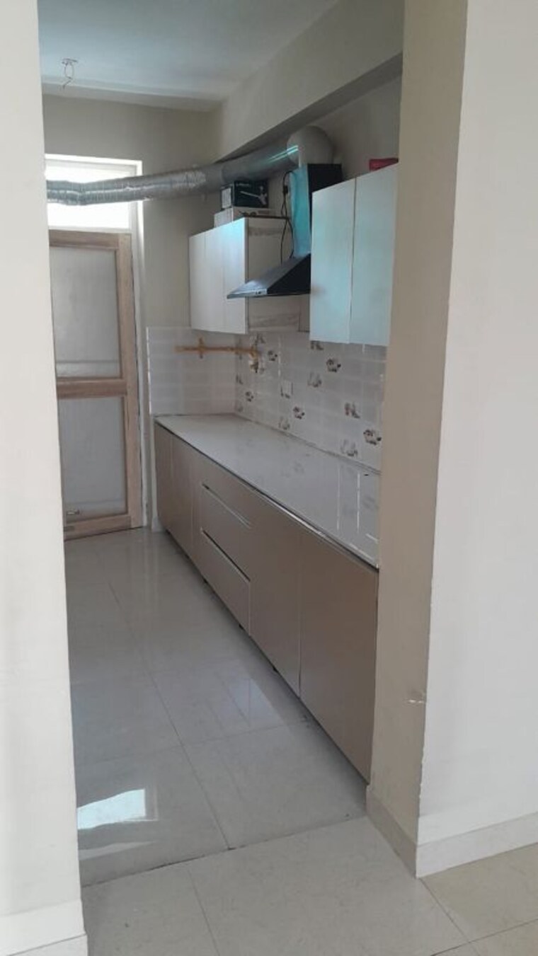Kitchen, tdi-the-grand-retreat 3 Bedroom 2250 Sq.Ft. Builder Floor In Sector 88 Faridabad 10556618