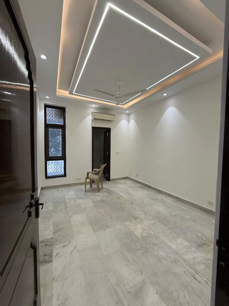 Room, kalkaji 2 Bedroom 1450 Sq.Ft. Builder Floor In Kalkaji Delhi 10556621