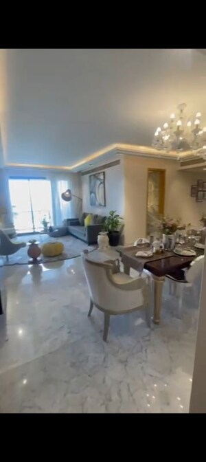 Team Area in 6+ BHK Apartment at Cuffe Parade – for Sale