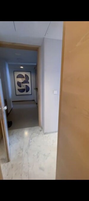 Bathroom in 6+ BHK Apartment at Cuffe Parade – for Sale