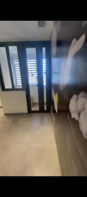 Staircase in 6+ BHK Apartment at Cuffe Parade – for Sale