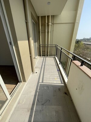 Balcony in 3 BHK Builder Floor at Sector 21 – for Rent