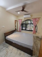 800 Sq.Ft. Pg in Malad West