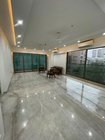 4 BHK 3900 Sq.Ft. Apartment in K Raheja Artesia