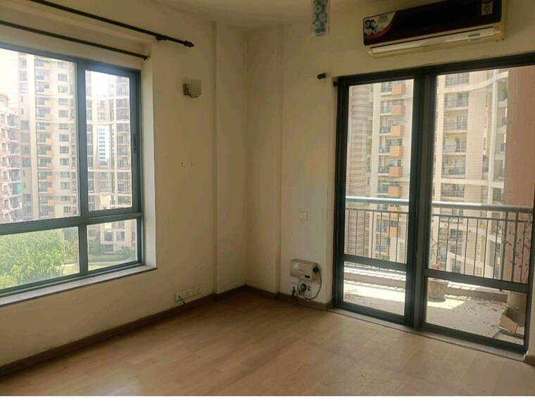 Room, unitech-the-close-south 3 Bedroom 2480 Sq.Ft. Apartment In Sector 50 Gurgaon 10556619