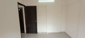 Room in 3 BHK Apartment at Sheth Zuri, Laxmi Nagar – for Rent