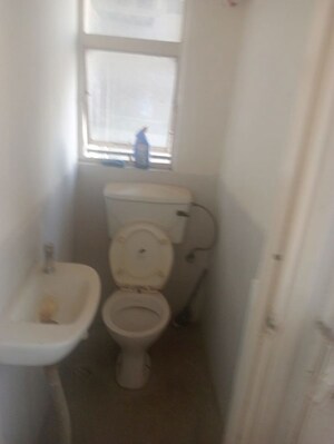 Bathroom in 1 BHK Apartment at Signature Global Signum 107, Sector 107 – for Rent