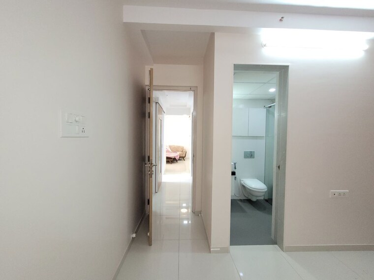 undefined, godrej-emerald 2 Bedroom 712 Sq.Ft. Apartment In Ghodbunder Road Thane 10556681