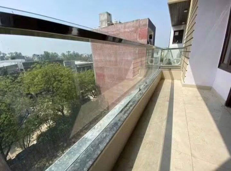 Balcony, chattarpur 3 Bedroom 1400 Sq.Ft. Builder Floor In Chattarpur Delhi 10556696