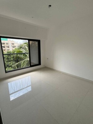 Room in 1 BHK Apartment at Satyam Skydeck, Sector 27 Kharghar – for Sale