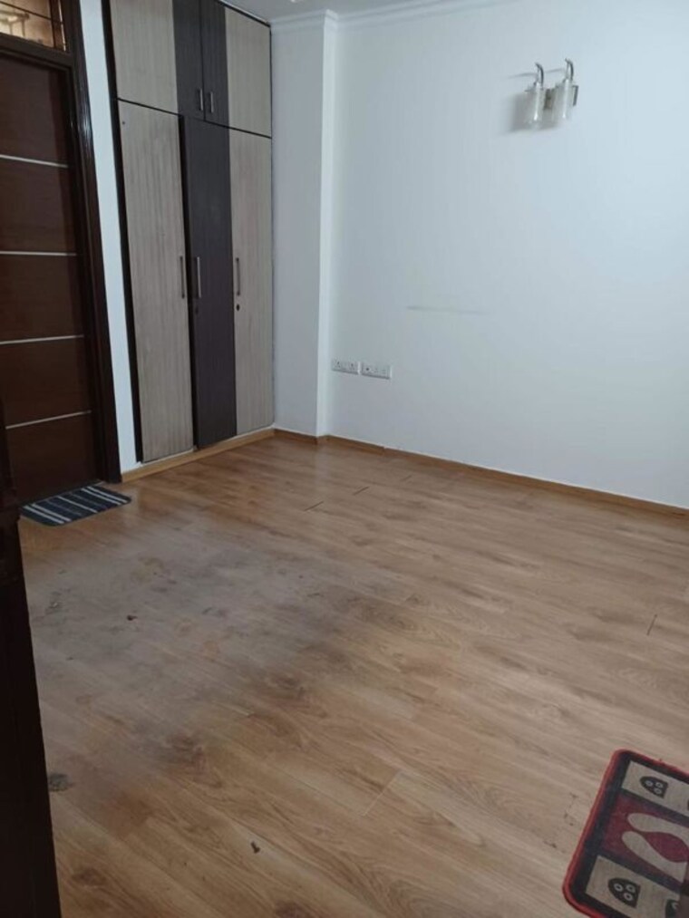 Room, chittaranjan park 3 Bedroom 1400 Sq.Ft. Builder Floor In Chittaranjan Park Delhi 10556729