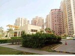 4 BHK 3500 Sq.Ft. Apartment in Unitech The Close South