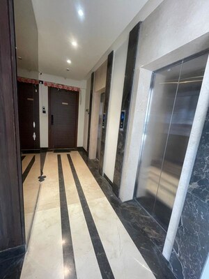  3 BHK Apartment at Bandra West – for Sale