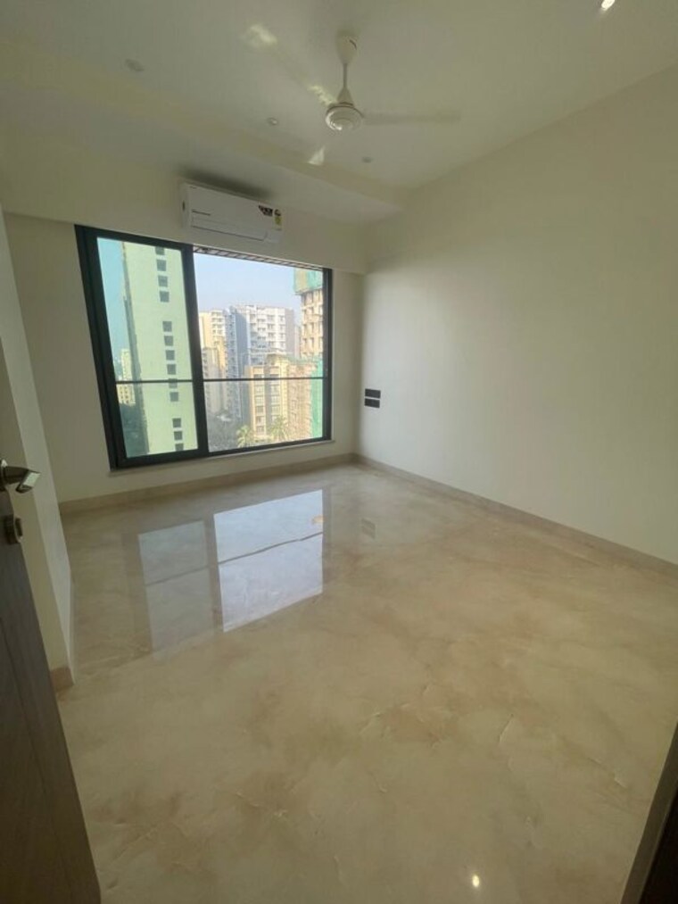 Room, bandra west 3 Bedroom 955 Sq.Ft. Apartment In Bandra West Mumbai 10556746
