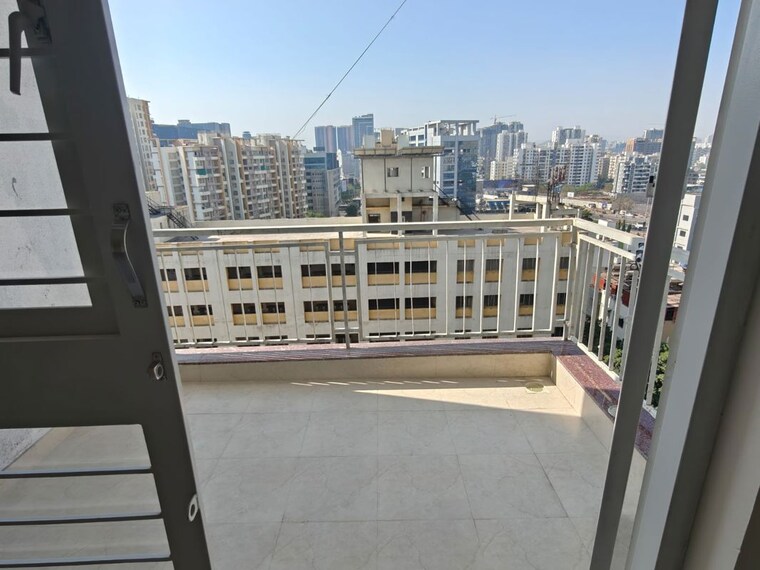 Balcony, bu-bhandari-vaastu-viva 2 Bedroom 950 Sq.Ft. Apartment In Wakad Pune 10554303