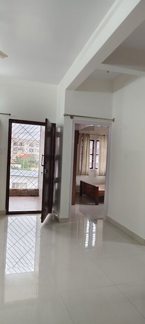 Room in 2 BHK Apartment at Indiranagar – for Rent