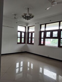 3 BHK Villa For Rent in Sector 23