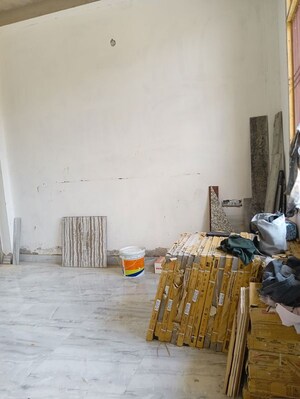 Living Room in 1 BHK Independent House at Budheshwar – for Sale