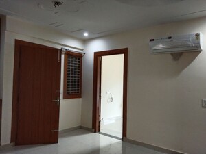 Room in 2 BHK Villa at Sector 23 – for Rent