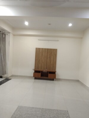 Room in 2 BHK Villa at Sector 23 – for Rent