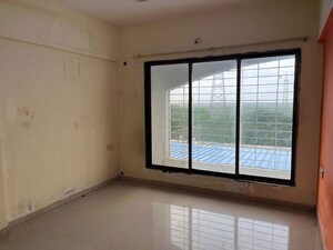 Room in 2 BHK Apartment at Palm Paradise, Sanpada – for Rent
