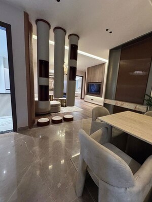 Team Area in 5 BHK Apartment at Sector 121 – for Sale