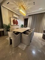 5 BHK + Prayer Room 3700 Sq.Ft. Apartment in Sector 121