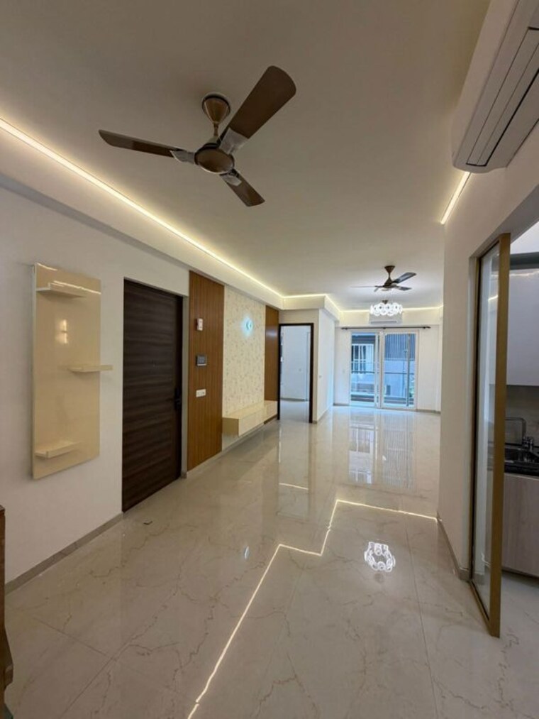 undefined, smart-world-orchard 3 Bedroom 1680 Sq.Ft. Apartment In Sector 61 Gurgaon 10556864