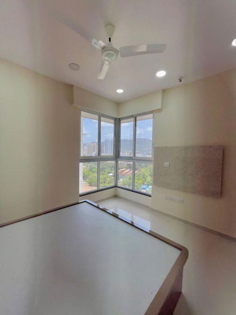 Room, sheth-zuri 3 Bedroom 1000 Sq.Ft. Apartment In Laxmi Nagar Thane 10556850