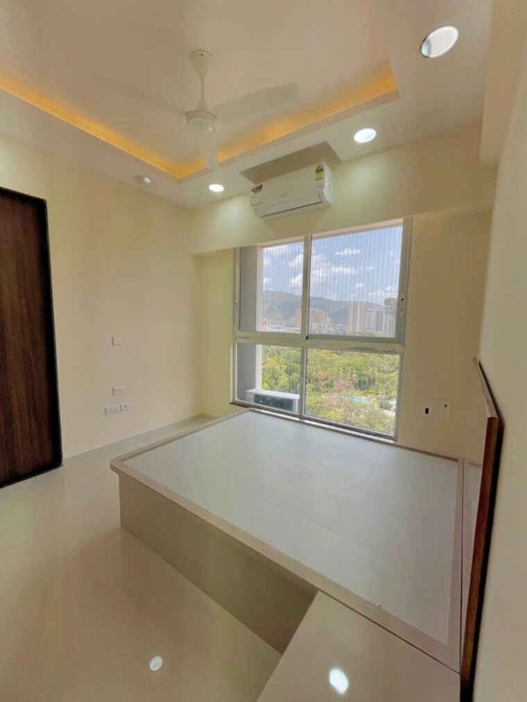 Kitchen, sheth-zuri 3 Bedroom 1000 Sq.Ft. Apartment In Laxmi Nagar Thane 10556850