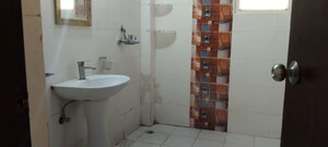 Bathroom in 3 BHK Apartment at Paramount Emotions, Sector 1 Greater Noida – for Rent