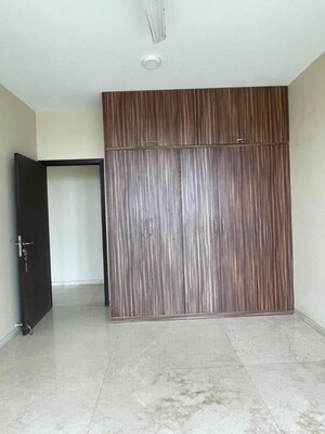 2 BHK Apartment For Rent in Oberoi Exquisite Goregaon, Goregaon East