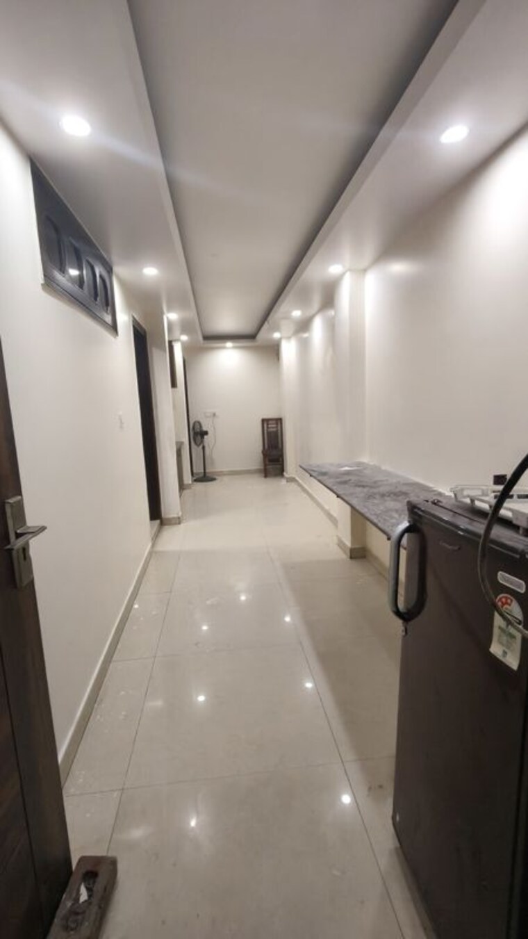 Kitchen, derawal nagar 4 Bedroom 272 Sq.Yd. Builder Floor In Derawal Nagar Delhi 10556870