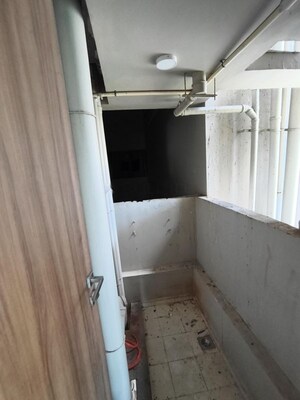 Bathroom in 1 BHK Apartment at Sheth Irene, Malad West – for Rent