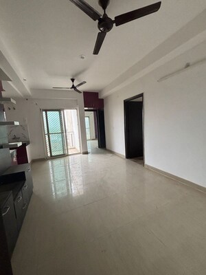 2 BHK Apartment For Rent in Supertech EcoVillage III, Sector 16b Greater Noida