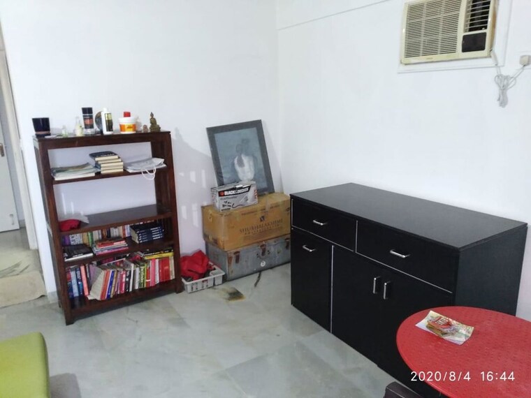 Living Room, bandra west 3 Bedroom 1050 Sq.Ft. Apartment In Bandra West Mumbai 10556932