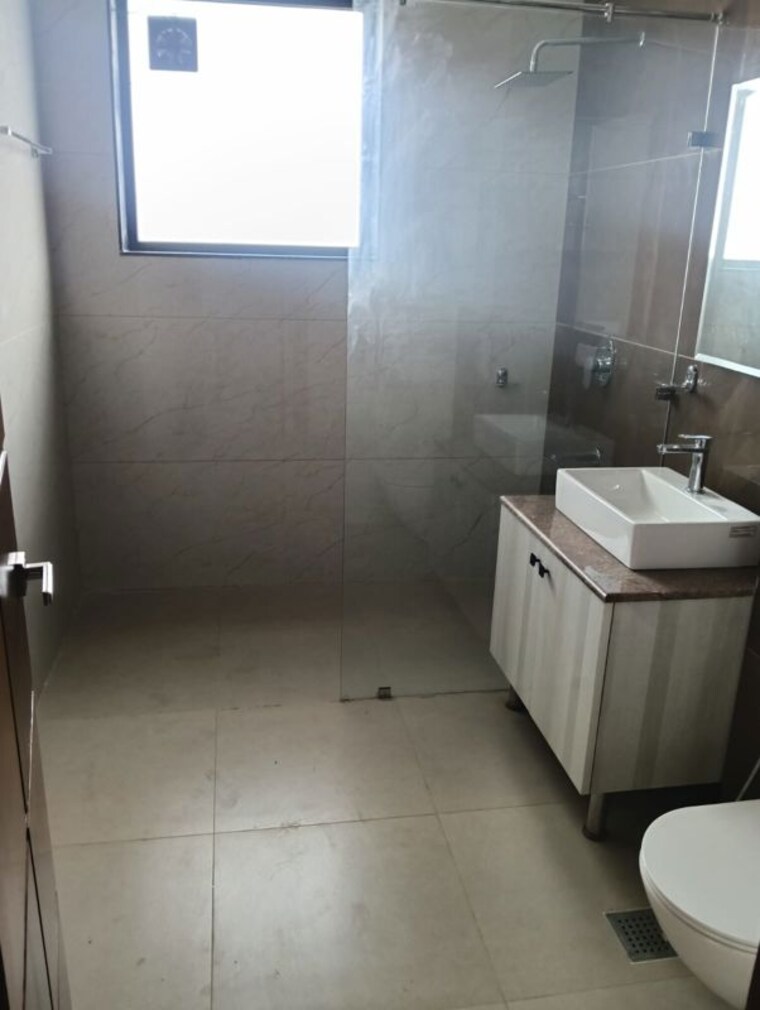 Bathroom, sector 11 4 Bedroom 4500 Sq.Ft. Builder Floor In Sector 11 Chandigarh 10556924