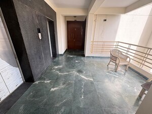 Parking in 4 BHK Apartment at Arzoo Apartment, Sector 51 – for Rent