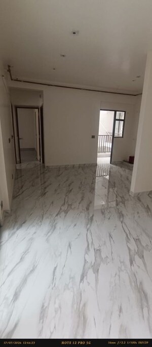 Room in 2 BHK Apartment at Panchsheel Greens II, Sector 16 Greater Noida – for Sale