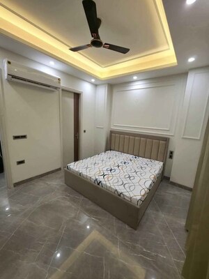 Bedroom in 1 BHK Builder Floor at Saket – for Rent
