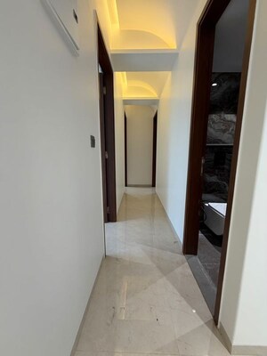 Building Lobby in 3 BHK Apartment at MS Gateway, Juhu Road – for Rent