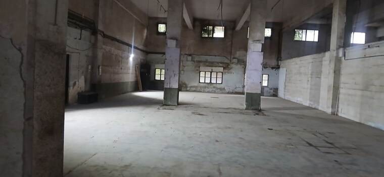  Parking, nand-jyot-industrial-premises-chs Commercial Warehouse 3500 Sq.Ft. In Sakinaka Mumbai 10556962