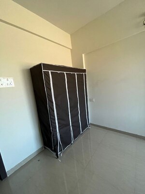 Room in 2 BHK Apartment at Neeti Heritage, Nande – for Rent