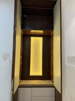 Furnished Amenities in 3 BHK Builder Floor at Sector 21 – for Rent