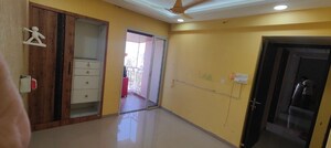 Room in 2 BHK Apartment at Puranik City Reserva, Ghodbunder Road – for Rent