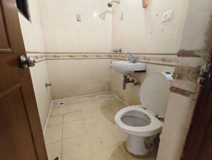 Bathroom in 3 BHK Builder Floor at Sector 21 – for Rent