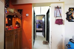 Room in 1 BHK Apartment at Danish Enclave, Hadapsar – for Sale